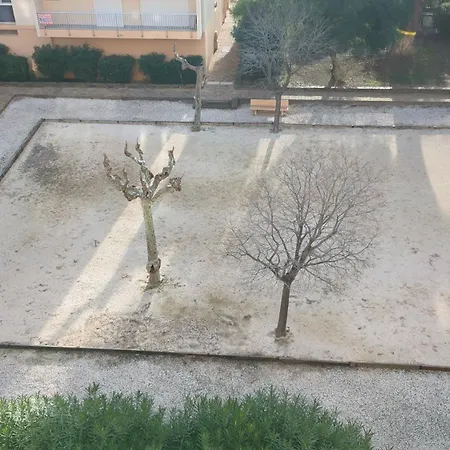 Avec Coin Nuit, 100 M De La Appartement