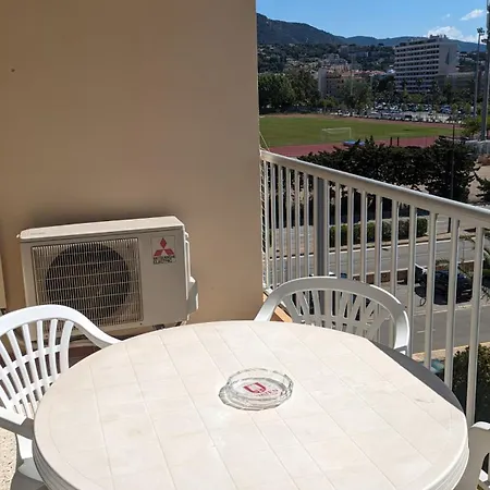 Avec Coin Nuit, 100 M De La Appartement