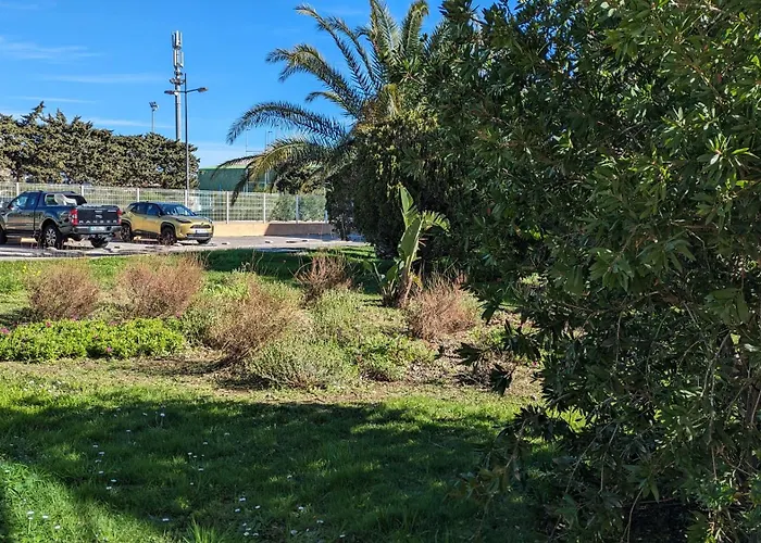 Avec Coin Nuit, 100 M De La Apartman