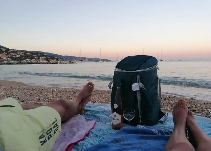 Avec Coin Nuit, 100 M De La